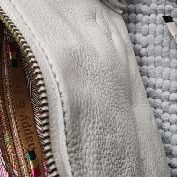 The Sak happy & free cream colored Elegant White Leather Crossbody Bag - Picture 15 of 16